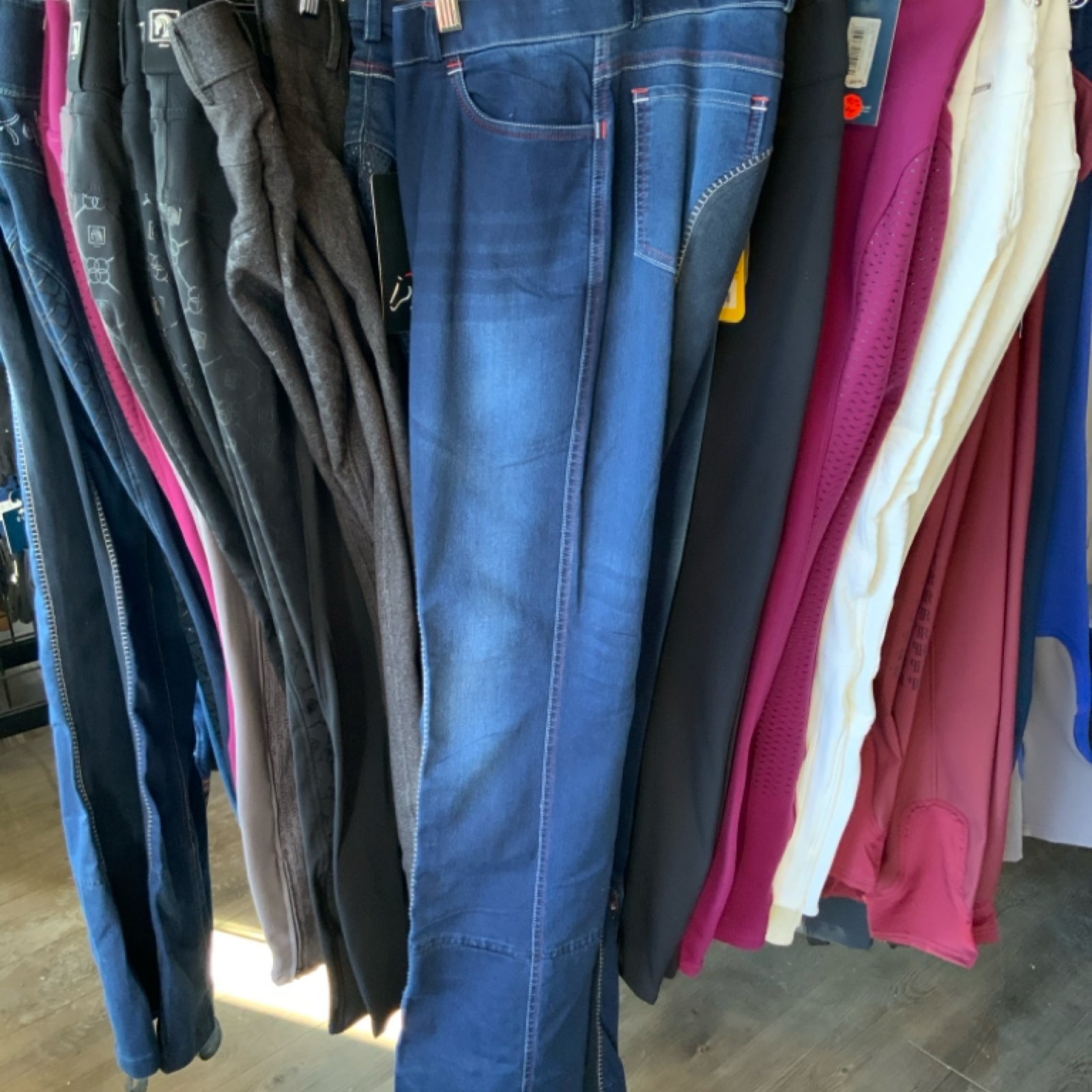 HKM Flare Jeans Micro - Image 4