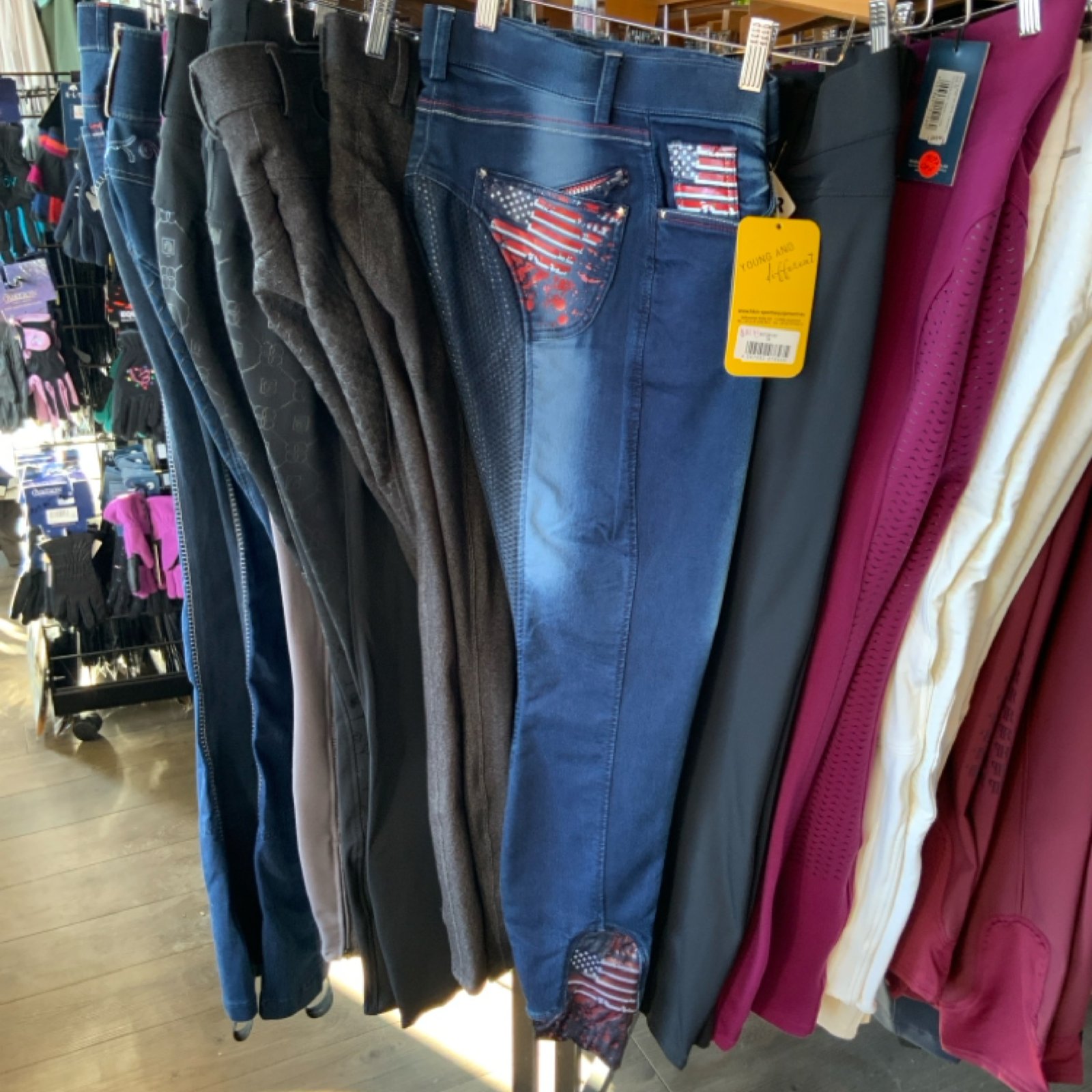 HKM Young and Different Americana FS