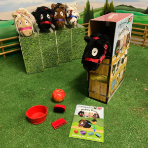 Crafty Ponies Hobby Pony Boxed Set - Black