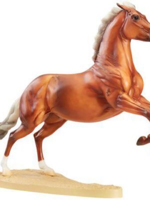Breyer Traditional Model Horse | Stingray